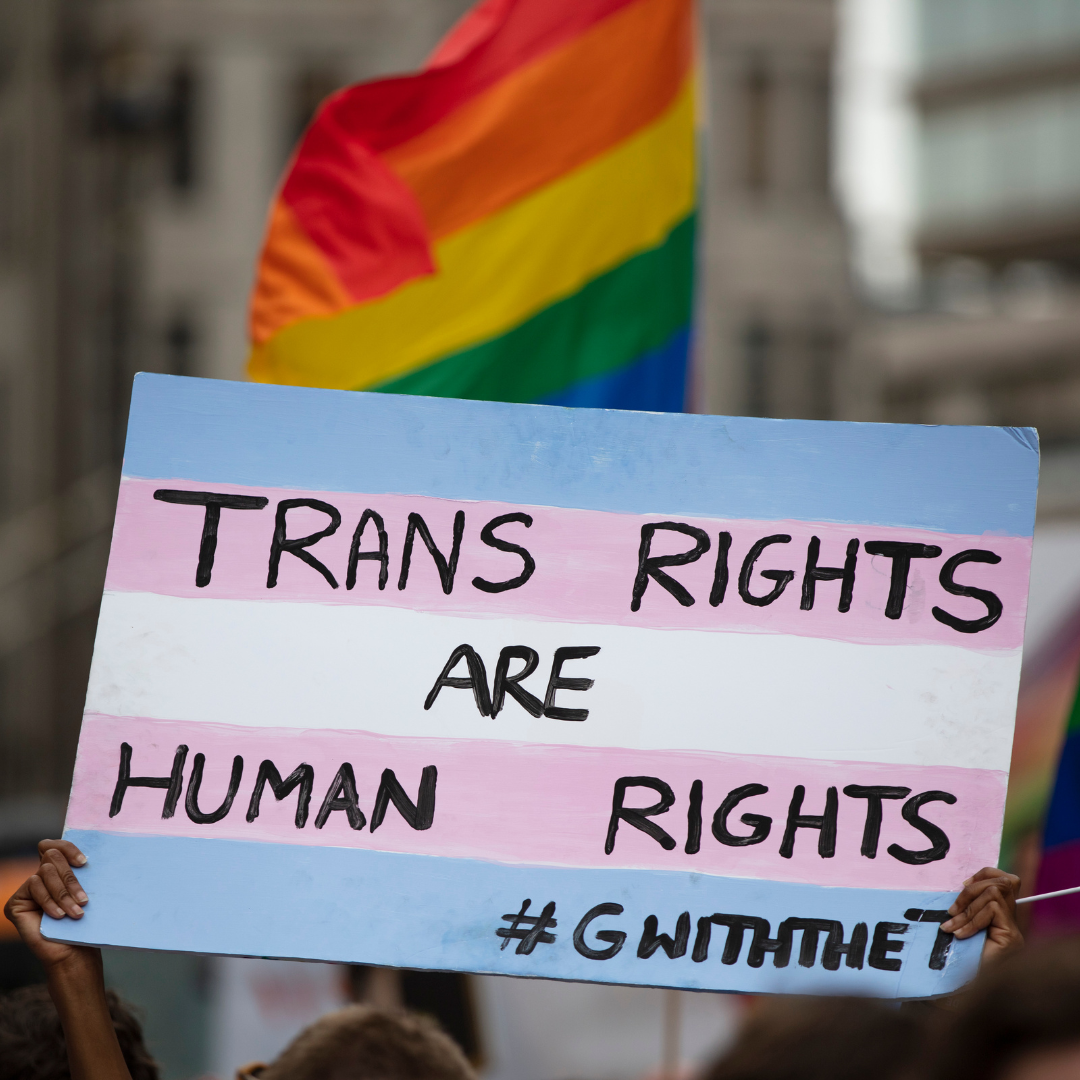 Hablemos de personas menstruantes: La menstruación en hombres trans