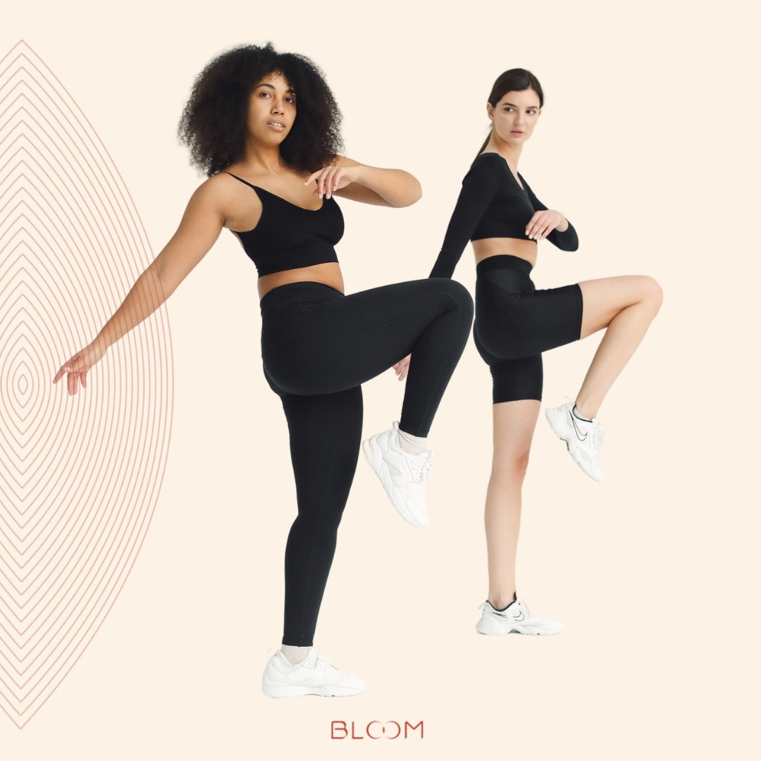 Mujeres jóvenes haciendo ejercicio, BLOOM