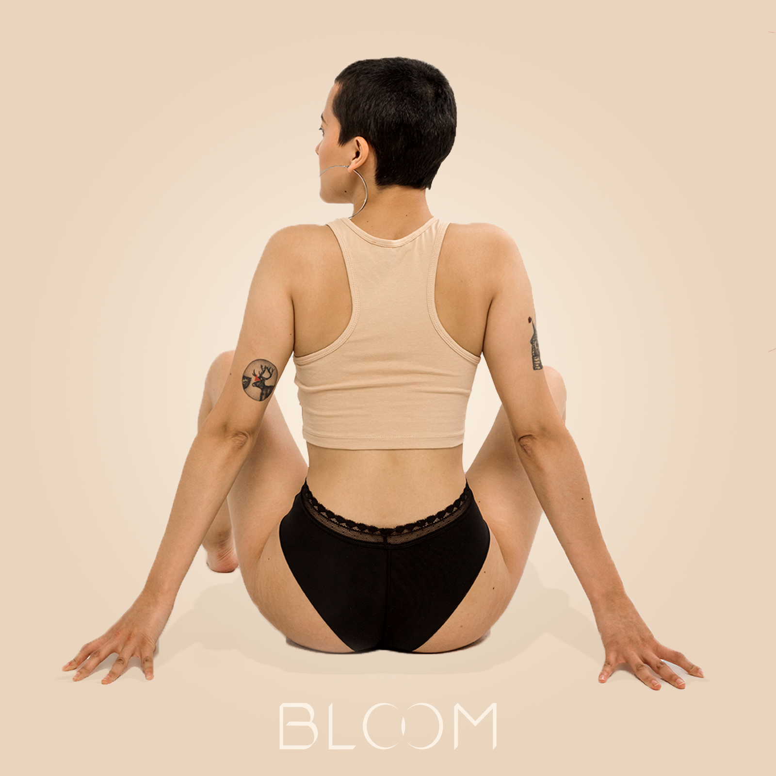 https://bloomcolombia.com/cdn/shop/products/calzonnegroatrasmujer_1600x.png?v=1664311584